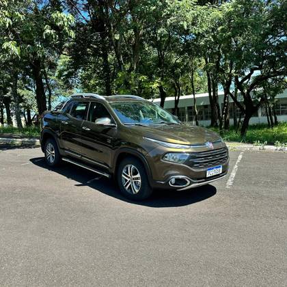 FIAT TORO 2.0 16V TURBO DIESEL VOLCANO 4WD AT9